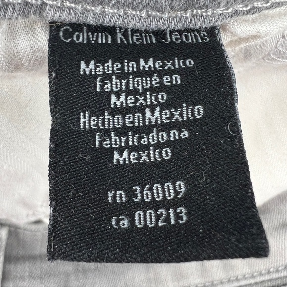 Calvin Klein Gray Slim Straight Fit Jeans Size 29 x 30 Men’s - Picture 7 of 7